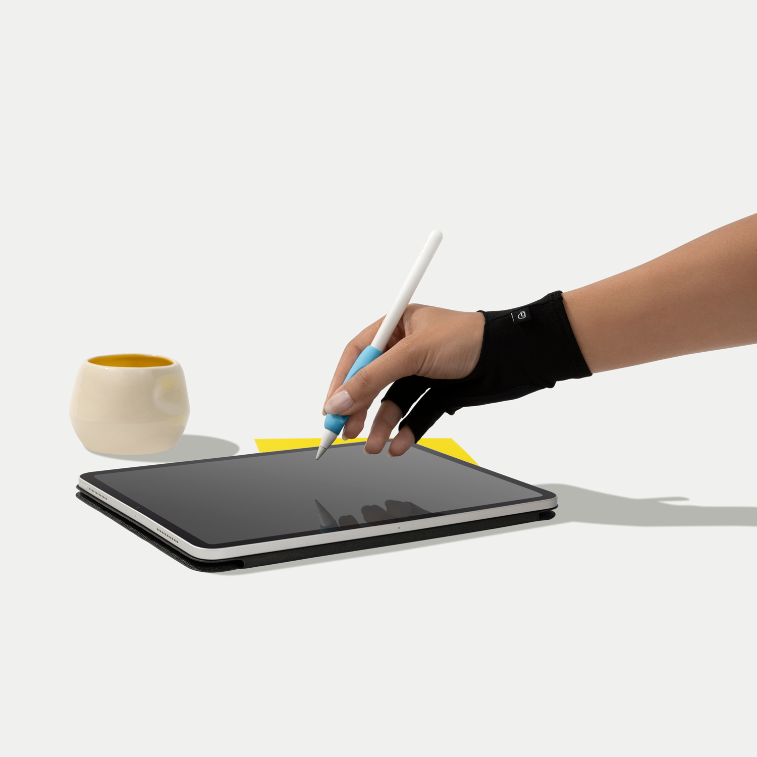 Paperlike's Drawing Glove is made with polyester microfiber that cleans the screen while you work